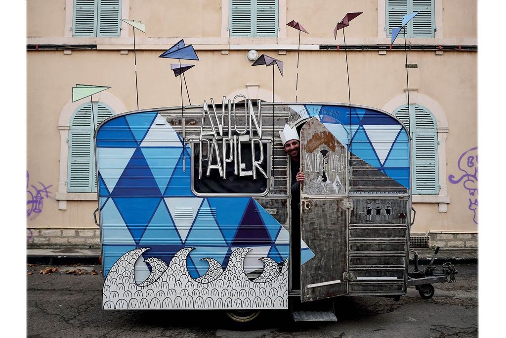 Avion Papier festival charleroi bis-arts 2018